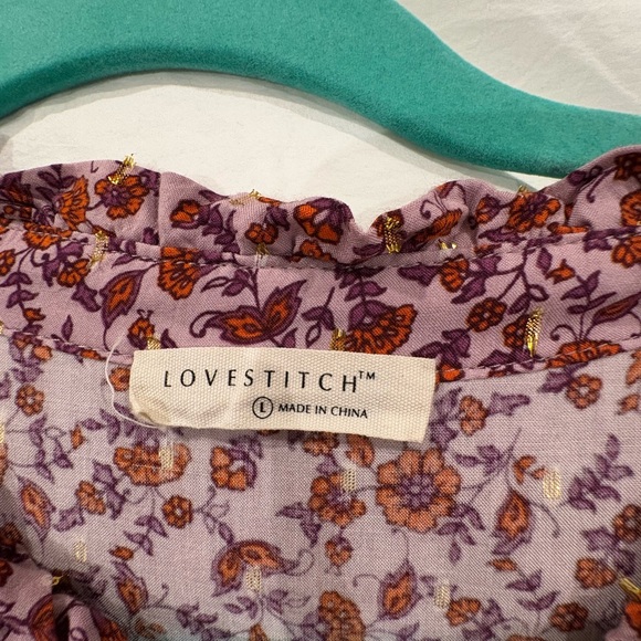 LOVESTICH light weigh with small flowers. Short sleeved with covered buttons. - Picture 4 of 5